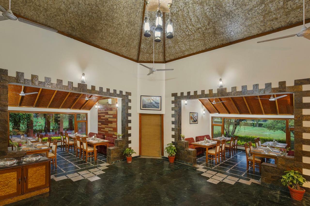 Naturoville Ayurvedic And Yoga Retreat Hotel Rishīkesh Buitenkant foto